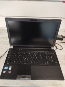 toshiba-tecra-r950-225x300 TOSHIBA TECRA R950